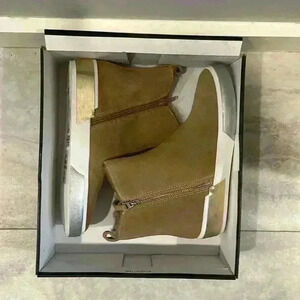 Dolce Vita Zony Cashew Suede 6.5